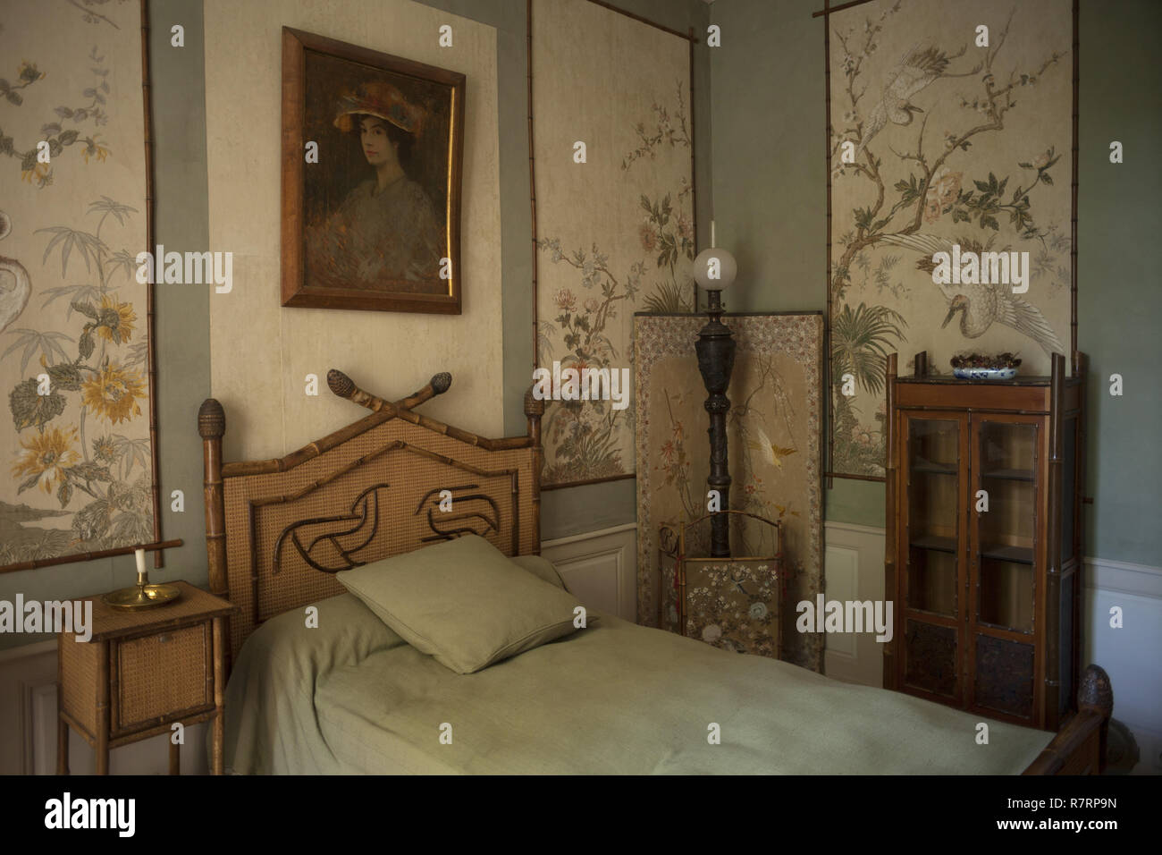 Nohant-Vic, the castle of George Sand (Le château de George Sand). Interior. A sleeping room. Schlafzimmer Stock Photo