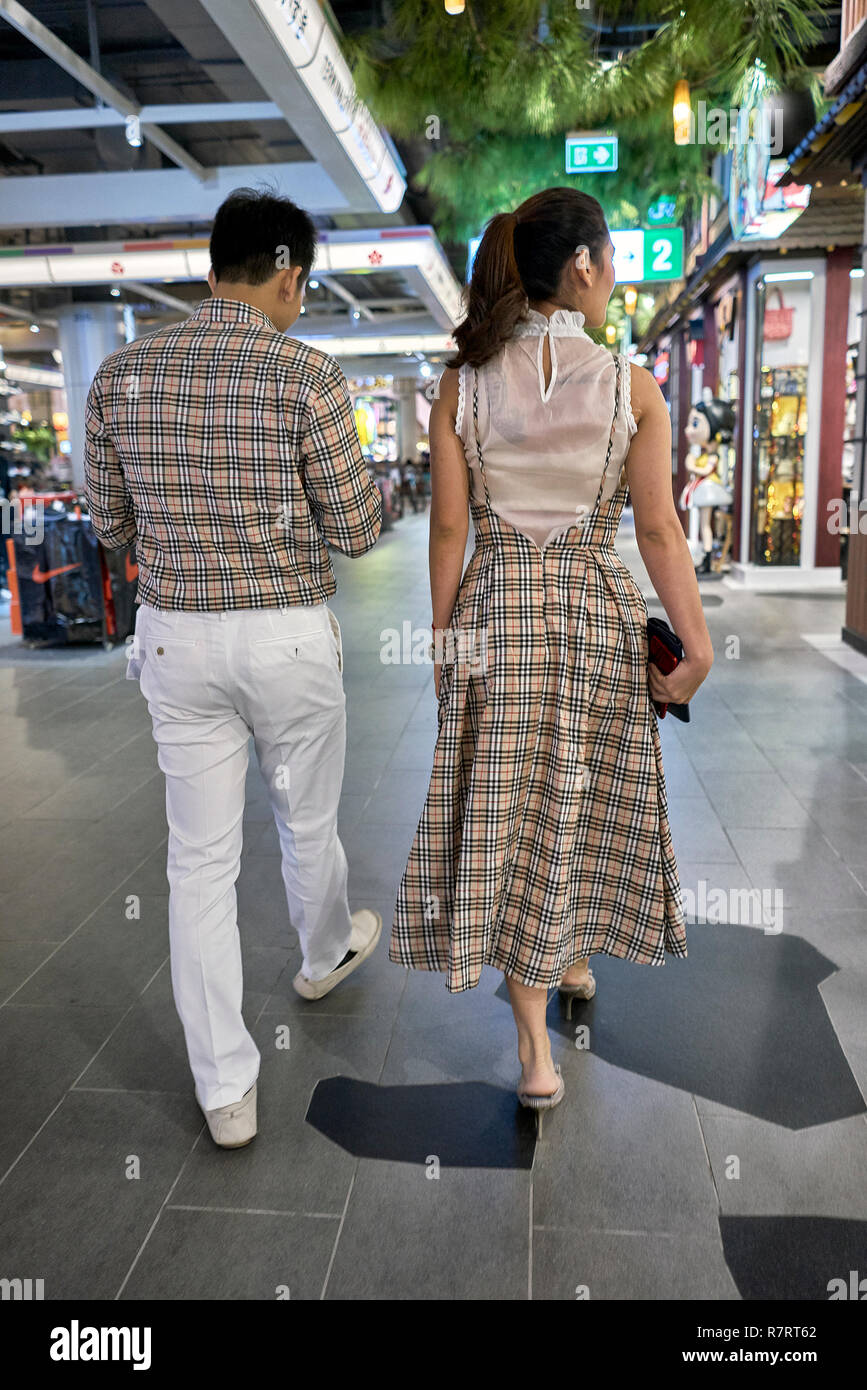 Couple wearing matching clothing hi-res stock photography and images - Alamy