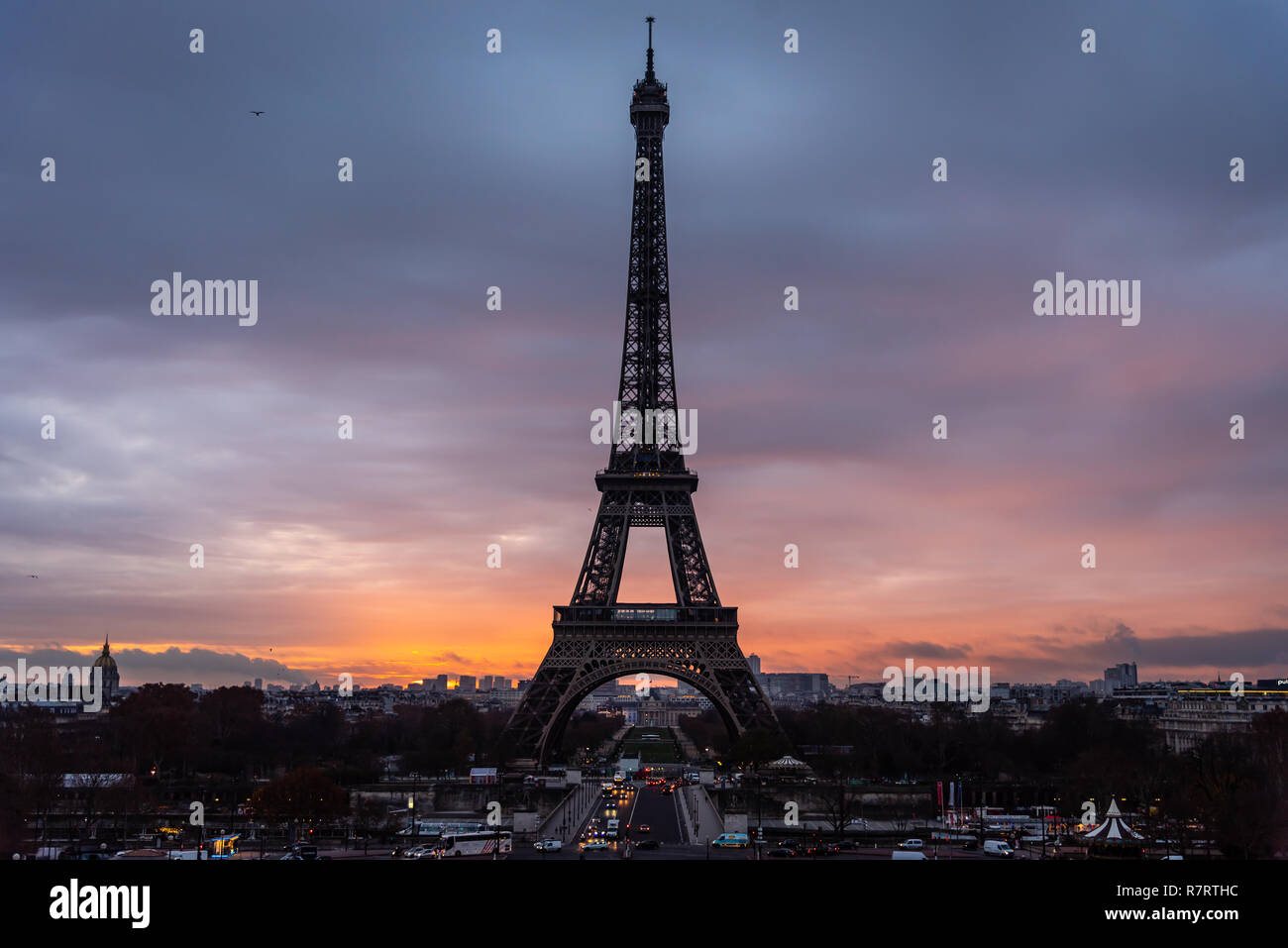 The Eiffel Tower at dawn Stock Photo - Alamy