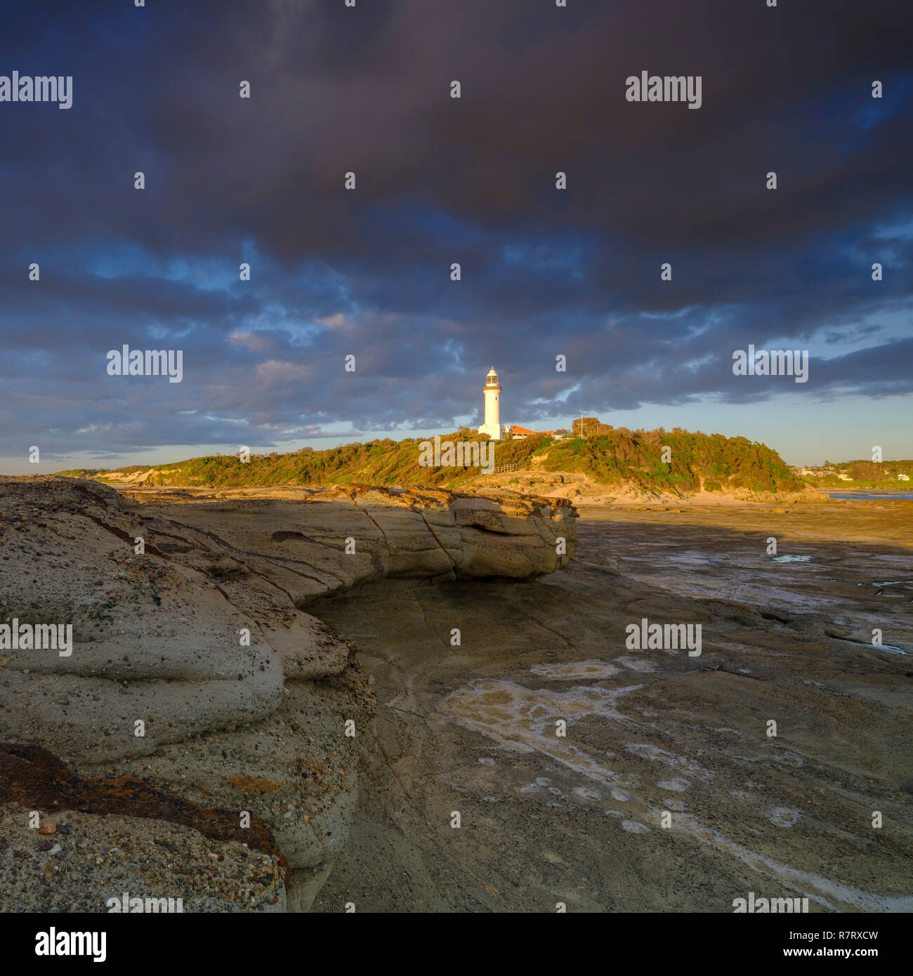 Norah head lighthouse hires stock photography and images Alamy