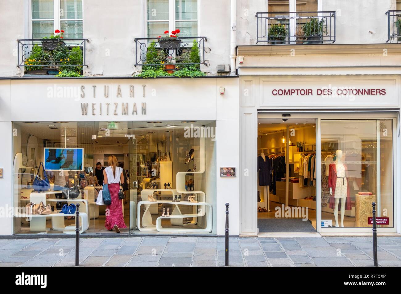 Rue du faubourg saint honore paris shop hires stock photography and