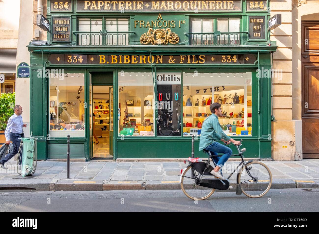 Rue du faubourg saint honore paris shop hires stock photography and