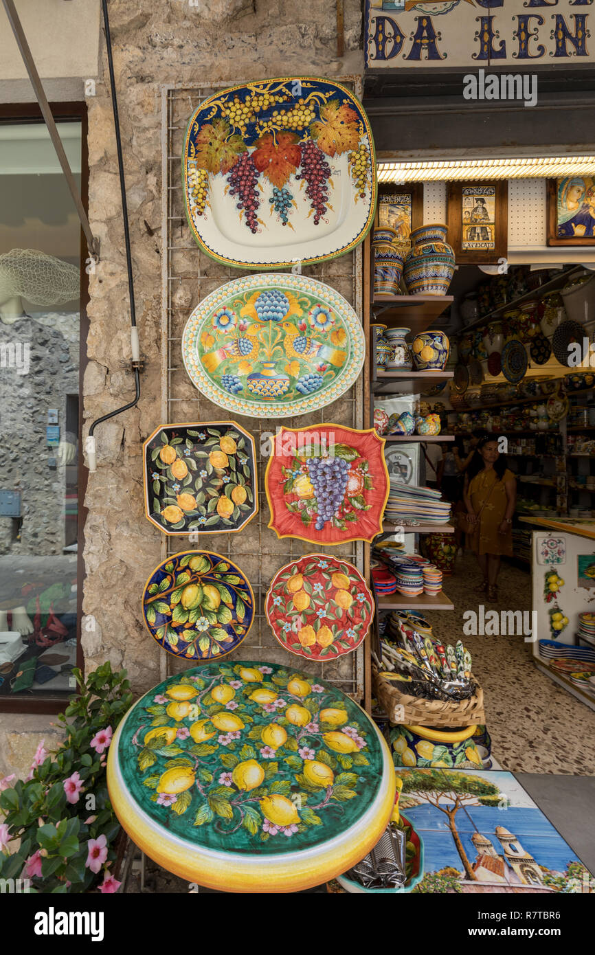 Ceramic shop ravello amalfi coast hires stock photography and images