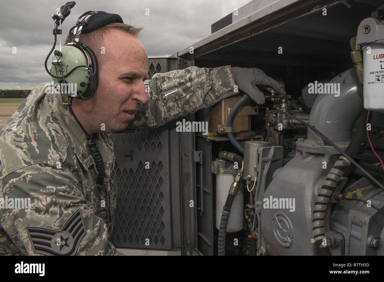 air force reserve age