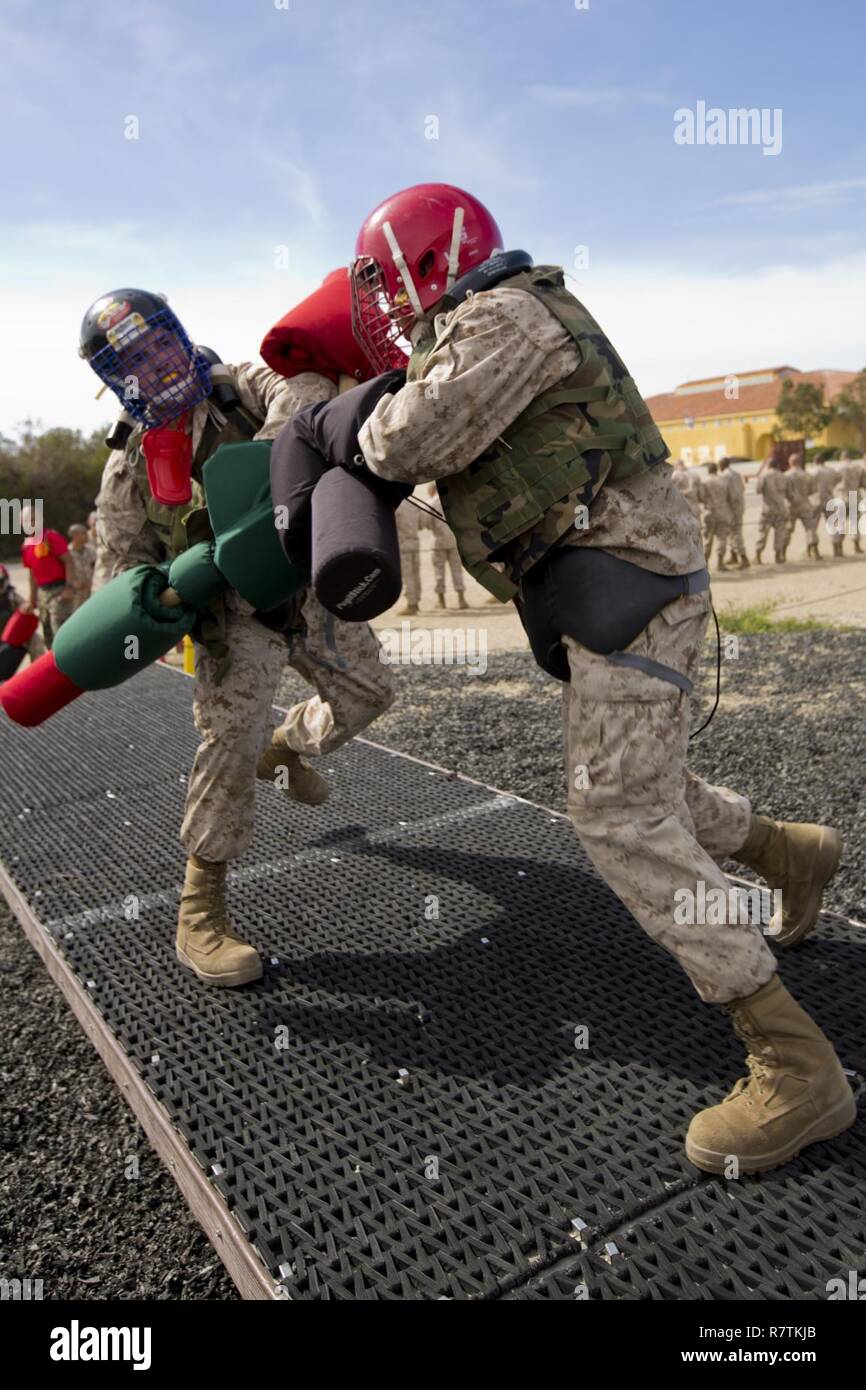 National Guard on X: #Soldiers demonstrate the Warrior Ethos during pugil  stick training during basic combat training (BCT).   / X