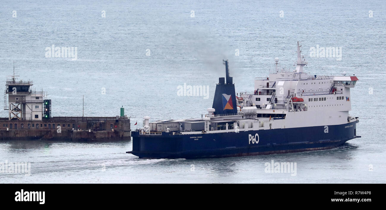 The P&O European Seaway heads towards the coast of France from the Port of Dover in Kent, as Downing Street says the Brexit vote will now be held before 21 January 2019. Stock Photo