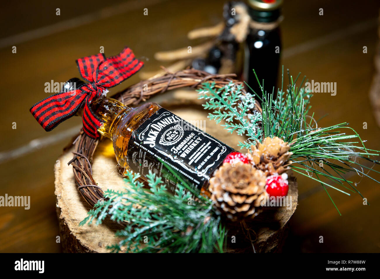 Jack Daniels Honey Whisky Bottle Christmas Ornament 