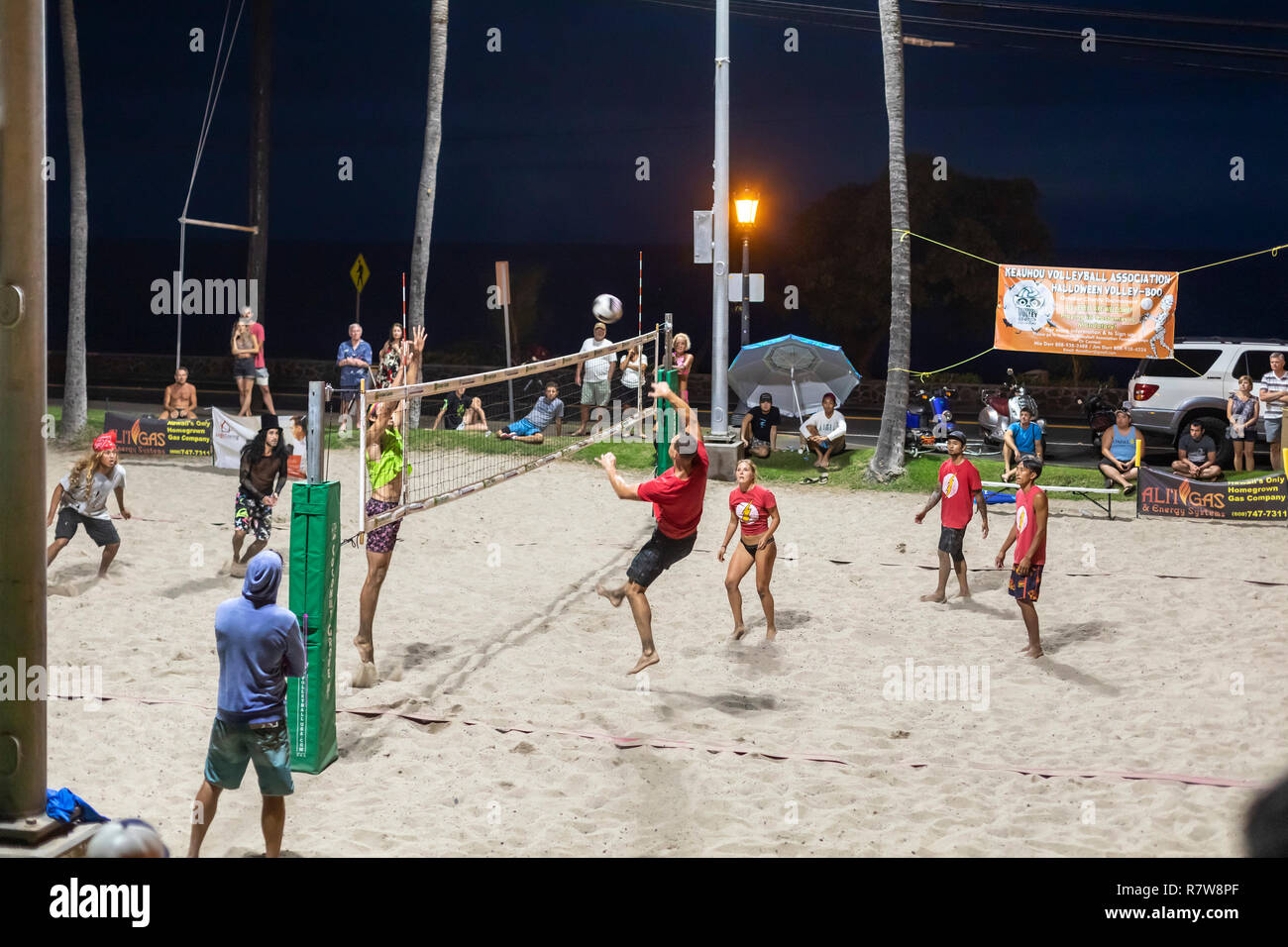 Kailua-Kona, Hawaii - Beach volleyball at Coconut Grove Marketplace. Stock Photo