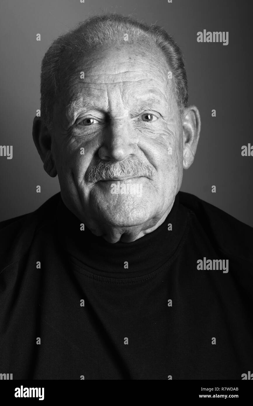 Portrait of a Beautiful old man Stock Photo - Alamy