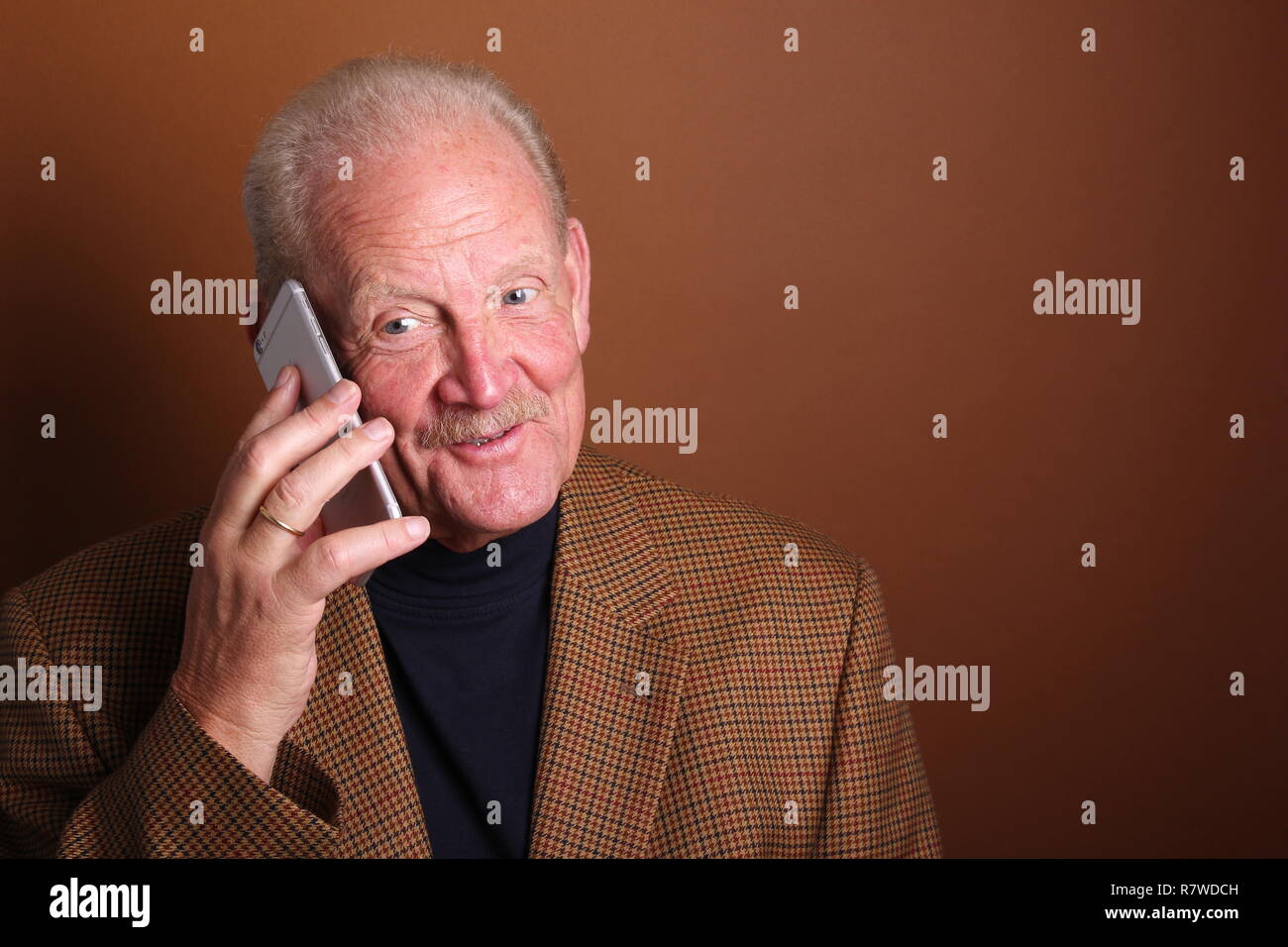 Portrait of a Beautiful old man Stock Photo - Alamy