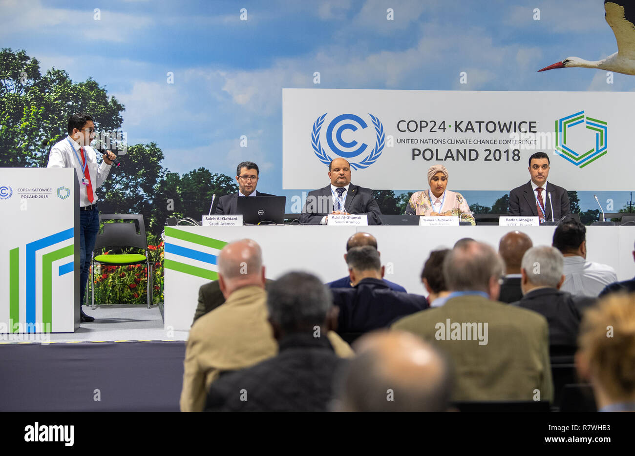 10 December 2018, Poland, Katowice: Hussain Jaffar Makki (l-r), Member of the Board of Directors of Bahrain National Gas Company, Saleh Al-Quahtani, Adel Al-Ghamdi, Yasmeen Al-Dawsari (all representatives of Saudi Aramco Oil Group), and Bader Alnajjar, representative of KOTC Kuwait Oil Group, are attending an event at the World Climate Summit. The UN climate summit on climate change will take place from 03-14 December 2018 in the southern Polish city of Katowice. Photo: Monika Skolimowska/dpa-Zentralbild/dpa Stock Photo