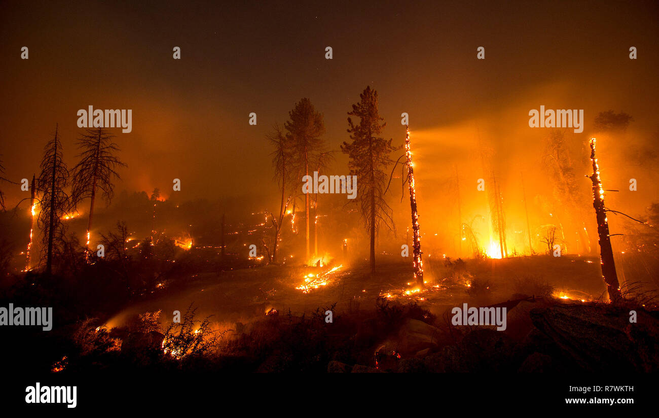 Structure Fire Idyllwild Zdtcover hi-res stock photography and images - Alamy