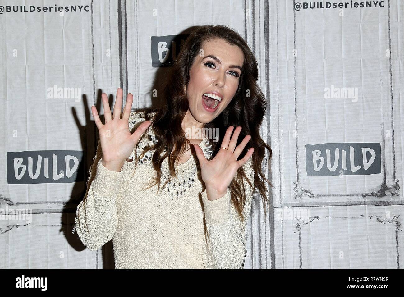 New York Ny Usa 11th Dec 2018 Brittani Louise Taylor Inside For Aol Build Series Celebrity Candids Tue Aol Build Series New York Ny December 11 2018 Credit Steve Mack Everett Collection Alamy