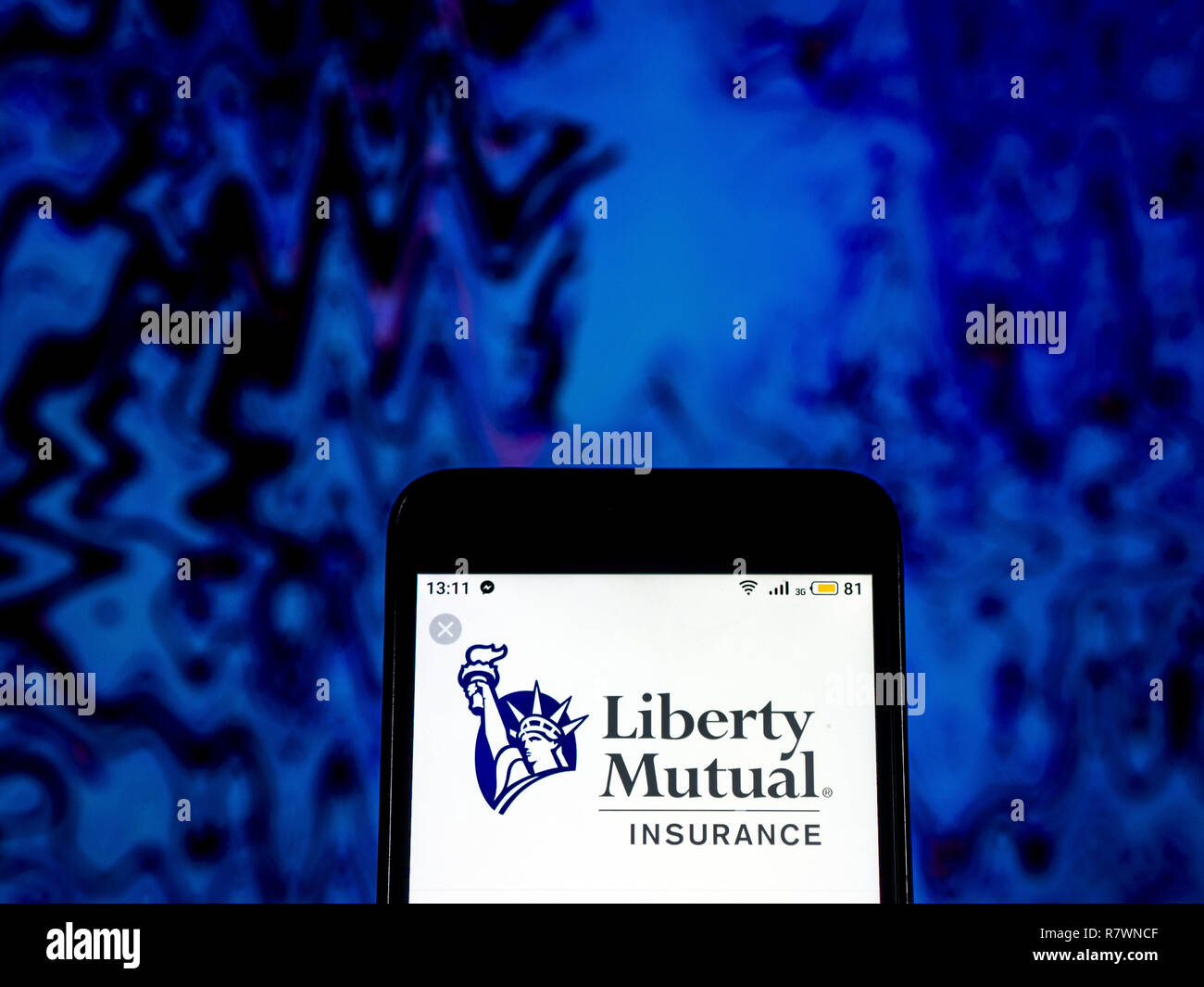 Kiev, Ukraine. 11th Dec, 2018. Liberty Mutual Insurance company logo seen displayed on smart phone. Credit: Igor Golovniov/SOPA Images/ZUMA Wire/Alamy Live News Stock Photo