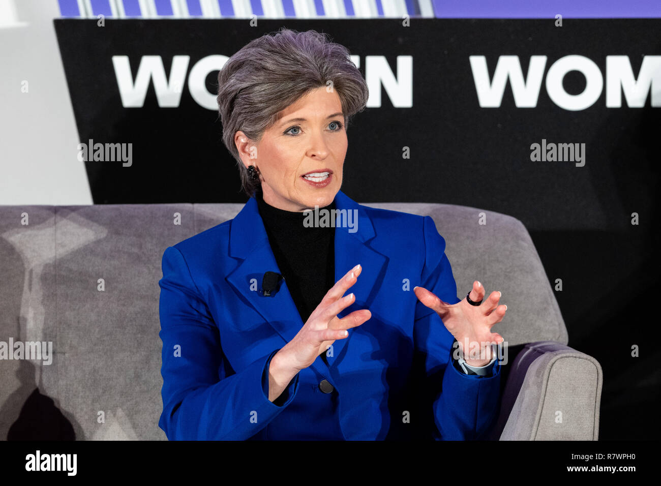 Joni ernst hi-res stock photography and images - Alamy
