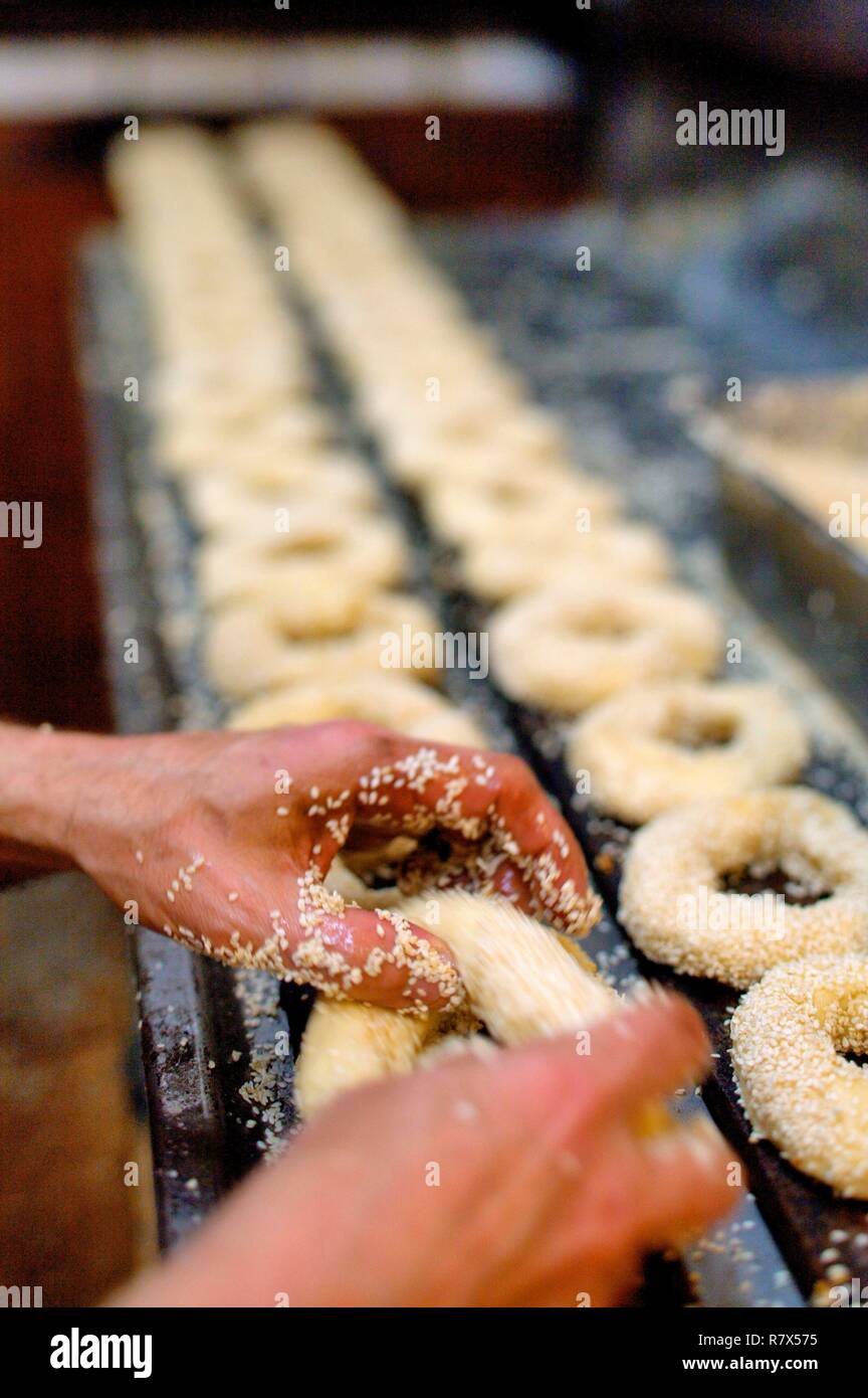 Canada, Quebec province, Montreal, Making bagels at Fairmountbagel Stock Photo