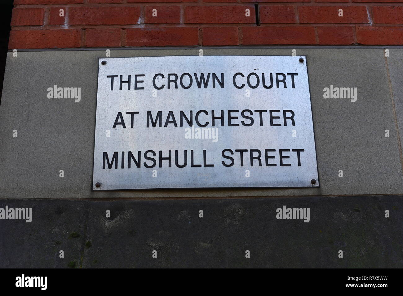 Manchester Crown Court Minshull Street Stock Photo Alamy Manchester Crown Court Minshull Street Stock Photo Alamy