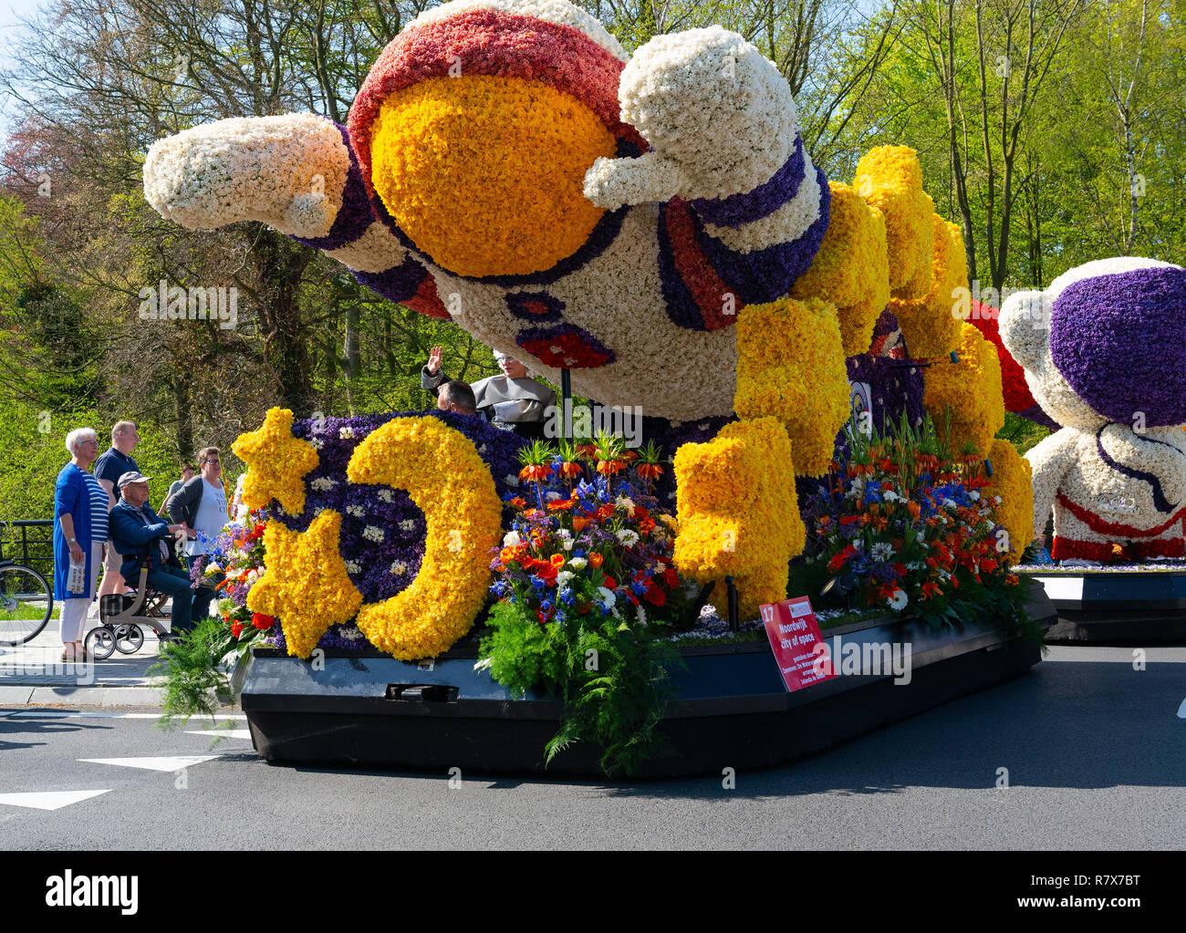 Dutch flower parade netherlands hires stock photography and images Alamy