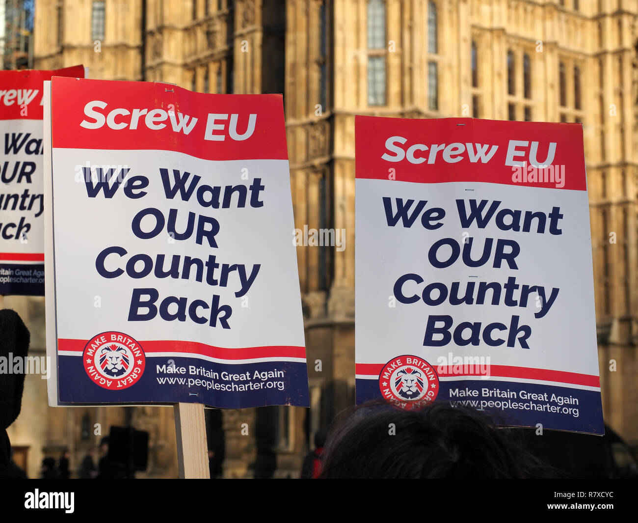 Pro brexit hi-res stock photography and images - Alamy