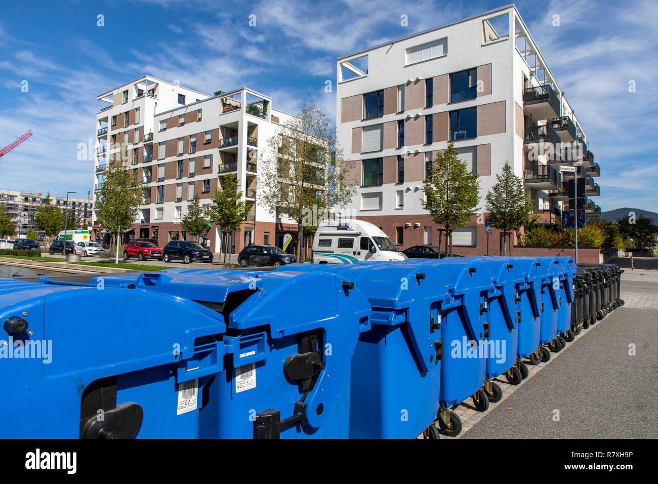 Waste paper bins hires stock photography and images Alamy