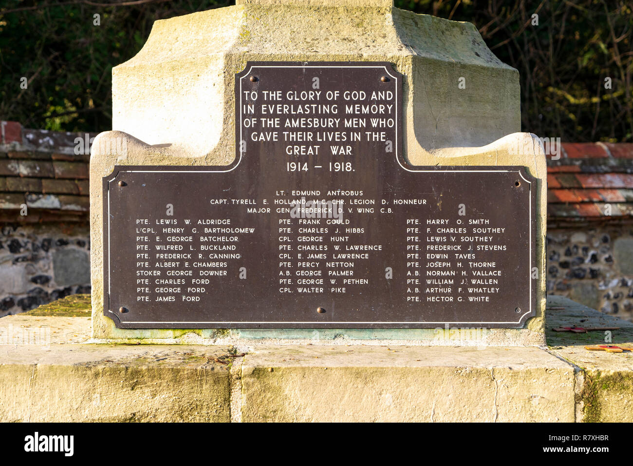 Ww1 memorial list hi-res stock photography and images - Alamy