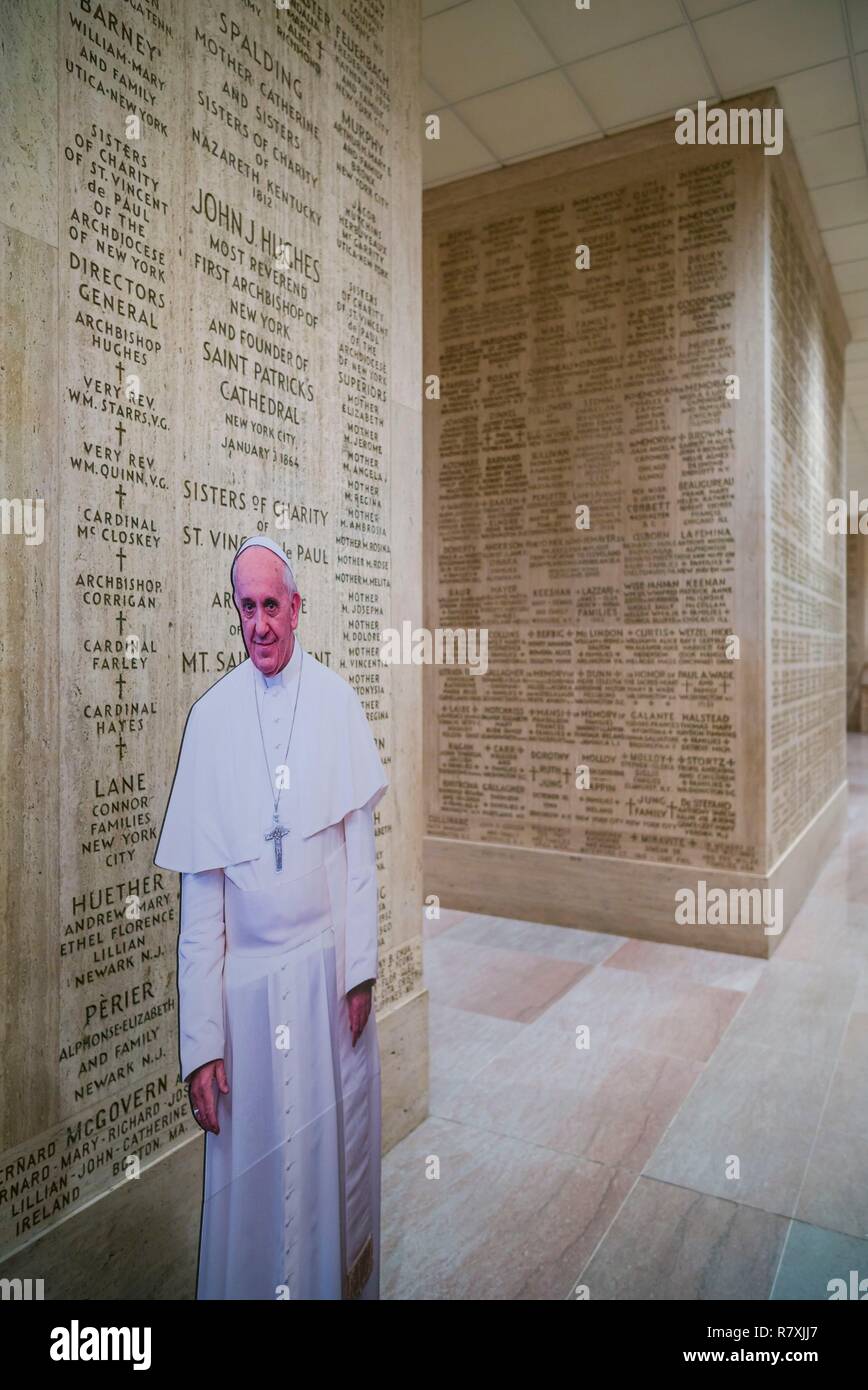 United States, District of Columbia, Basilica of the National Shrine of the Immaculate Conception, memorial rooms with cardboard cutout Pope Francis Stock Photo - Alamy