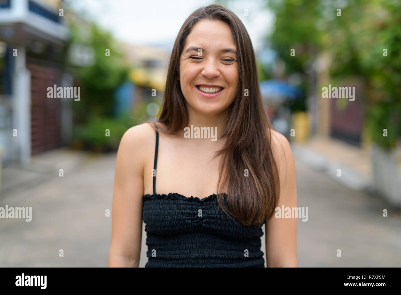 Closeup cheerful multi ethnic hi-res stock photography and images - Alamy