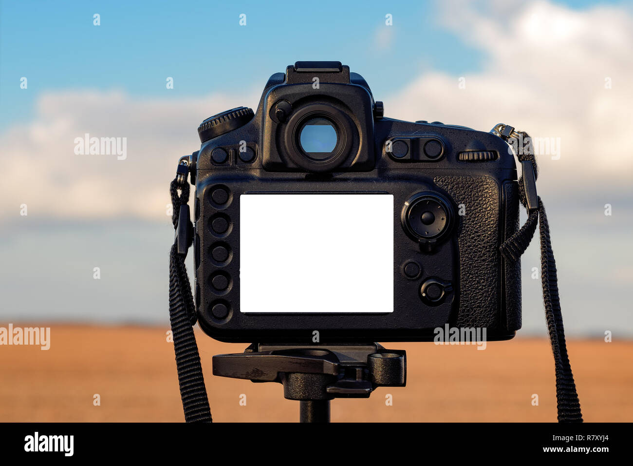 DSLR camera mock up screen for outdoor landscape photography image Stock  Photo - Alamy