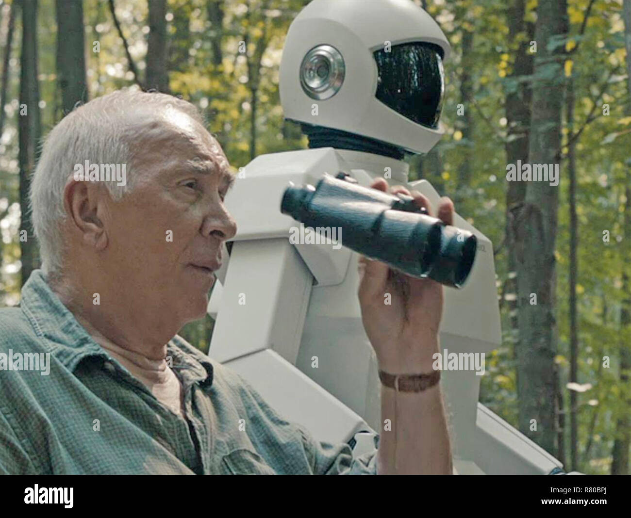ROBOT AND FRANK 2012 Dog Run Pictures film with Frank Langella and Peter  Sarsgaard voicing the Robot Stock Photo - Alamy