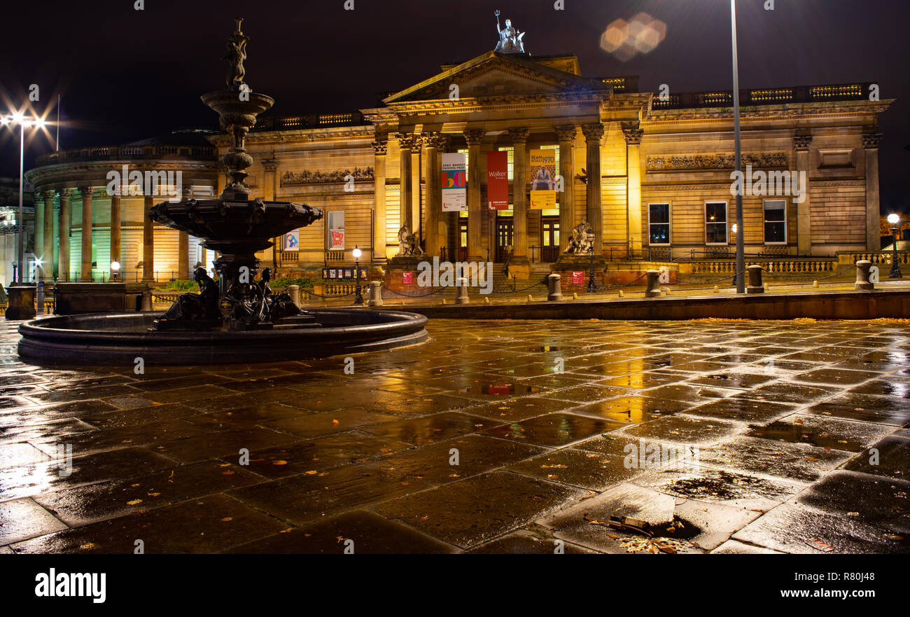 The Walker Art Gallery, Liverpool, with the Steble Fountain in foreground. Image taken in October 2018. Stock Photo