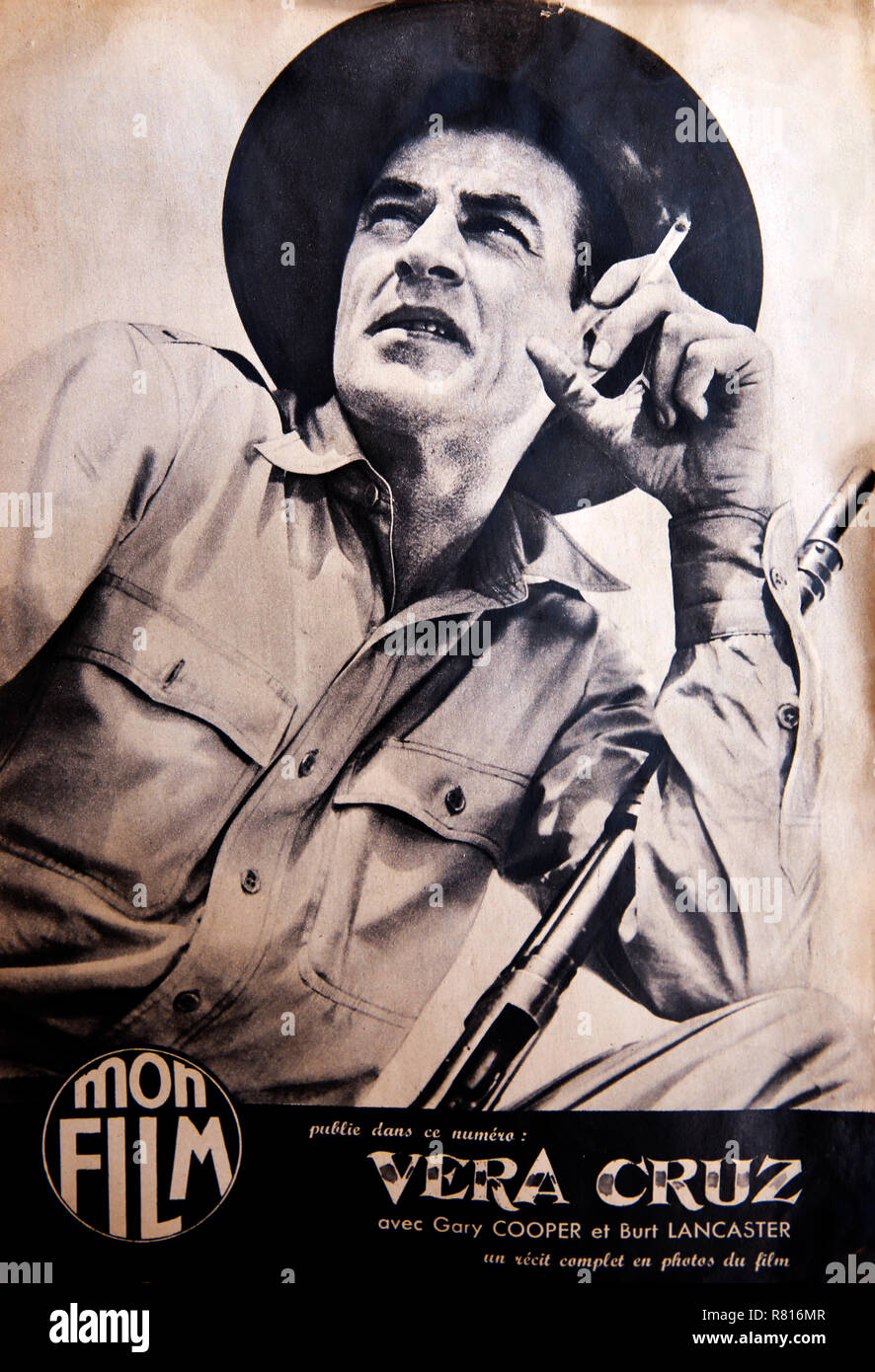 Gary Cooper on the french magazine cover Mon Film at 1955, from film Vera Cruz. Stock Photo