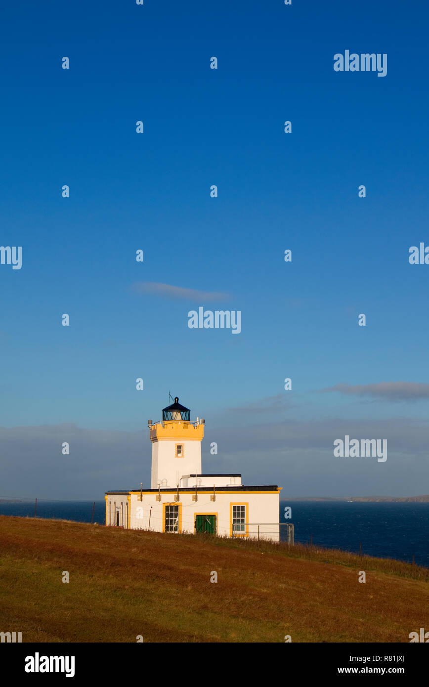 Duncansby Head lighthouse, Caithness Stock Photo - Alamy