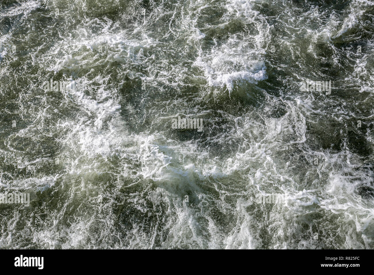 Rough waters hires stock photography and images Alamy