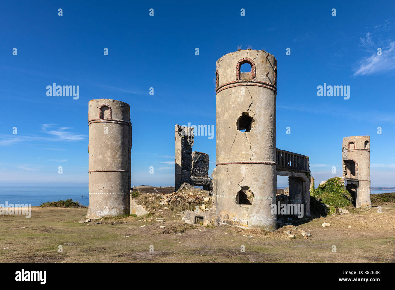 Ruins of the SaintPol Roux Manor in CamaretsurMer on the Crozon Peninsula (Finistere, France Ruins of the SaintPol Roux Manor in CamaretsurMer on the Crozon Peninsula (Finistere, France