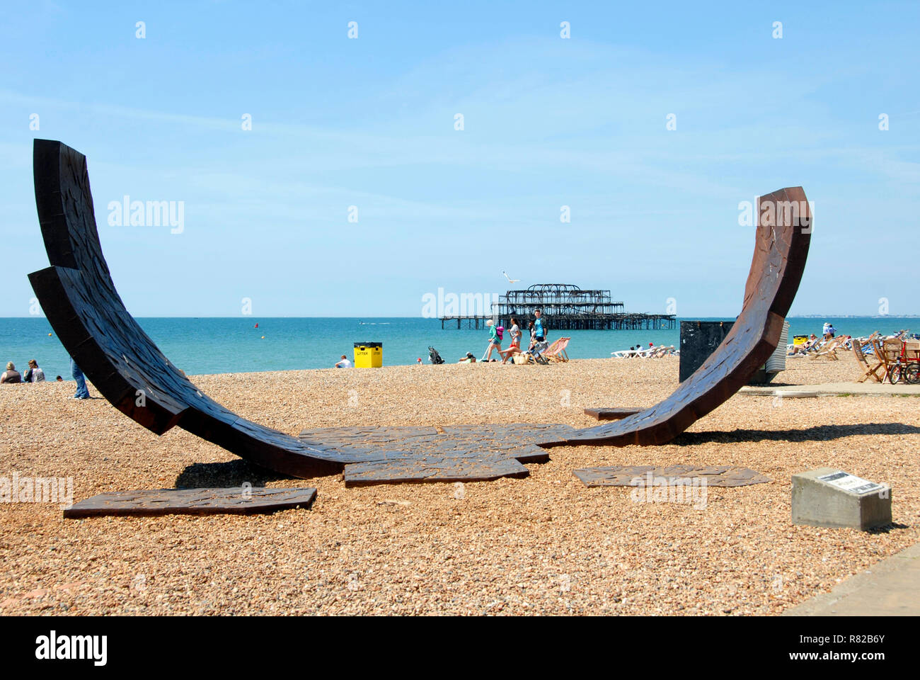 Passacaglia recycled cast iron sculpture on Brighton beach, East Sussex, England Stock Photo