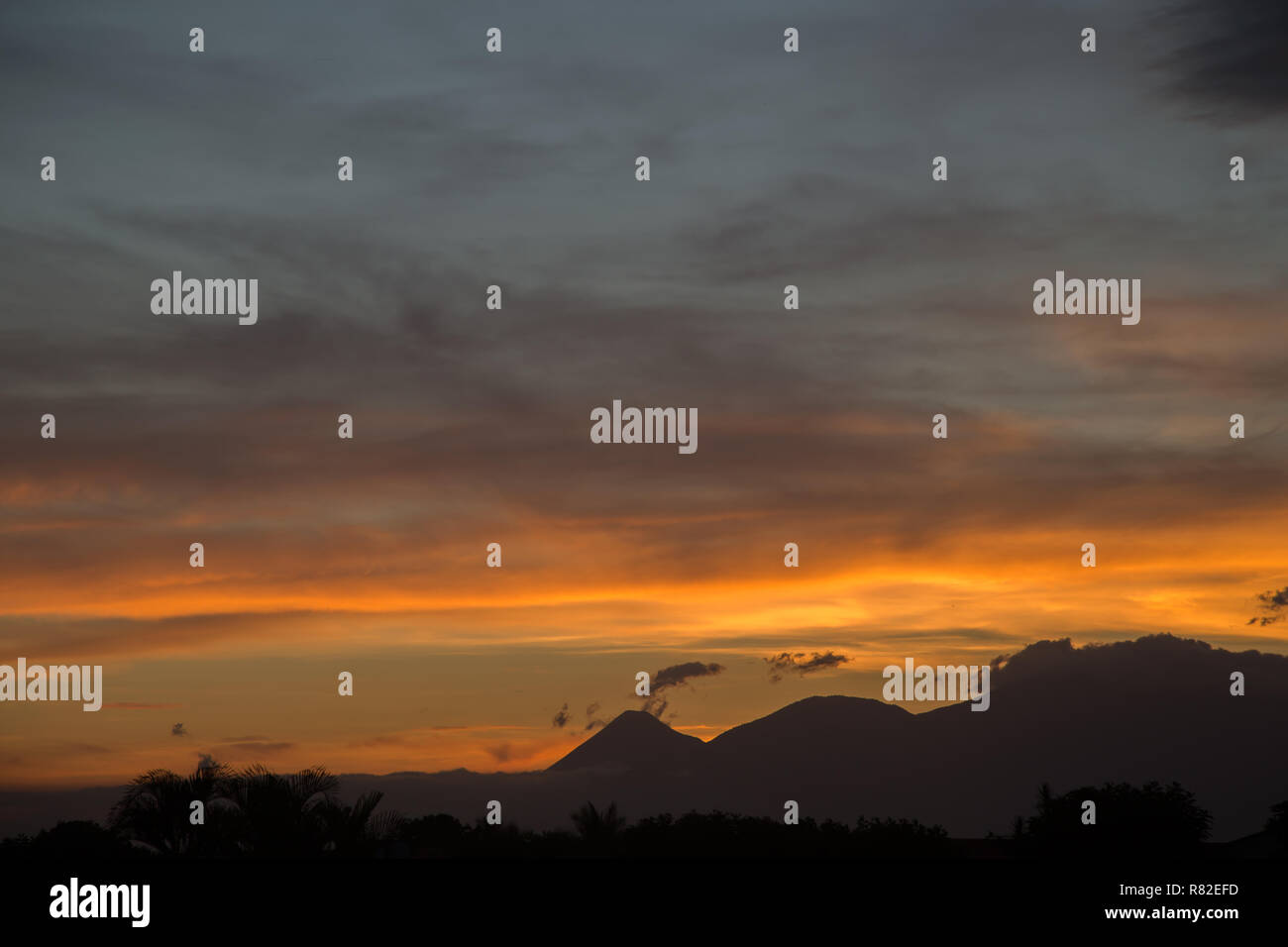 Volcan de Izalco, Cerro Verde y Volcan de Santa Ana (Ilamatepec) Stock Photo