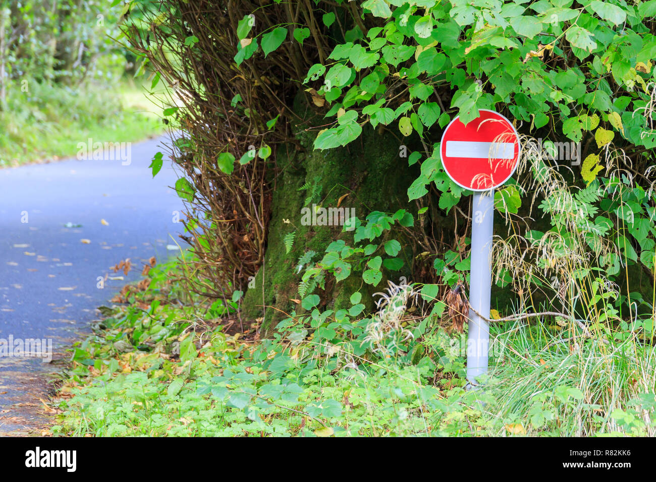 UK no entry road sign Stock Photo - Alamy