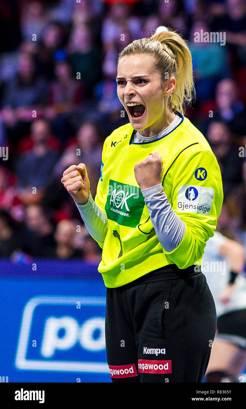 12 December 2018, France (France), Nancy: Handball, women: EM, Netherlands - Germany Main Round, Group 2, 3rd Matchday at the Palais des Sports. Goalkeeper Dinah Eckerle (Germany) cheers. Photo: Marco Wolf/wolf-sportfoto/dpa Stock Photo
