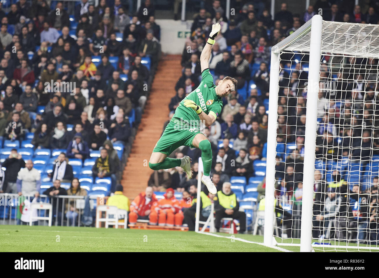 Madrid, Spain. 12th Dec, 2018. Igor Akinfeev (goalkeeper; CSKA Moscow) in action during the UEFA Champions League match between Real Madrid and PFC CSKA Moscva at Santiago Bernabeu on December 12, 2018 in Madrid, Spain Credit: Jack Abuin/ZUMA Wire/Alamy Live News Stock Photo