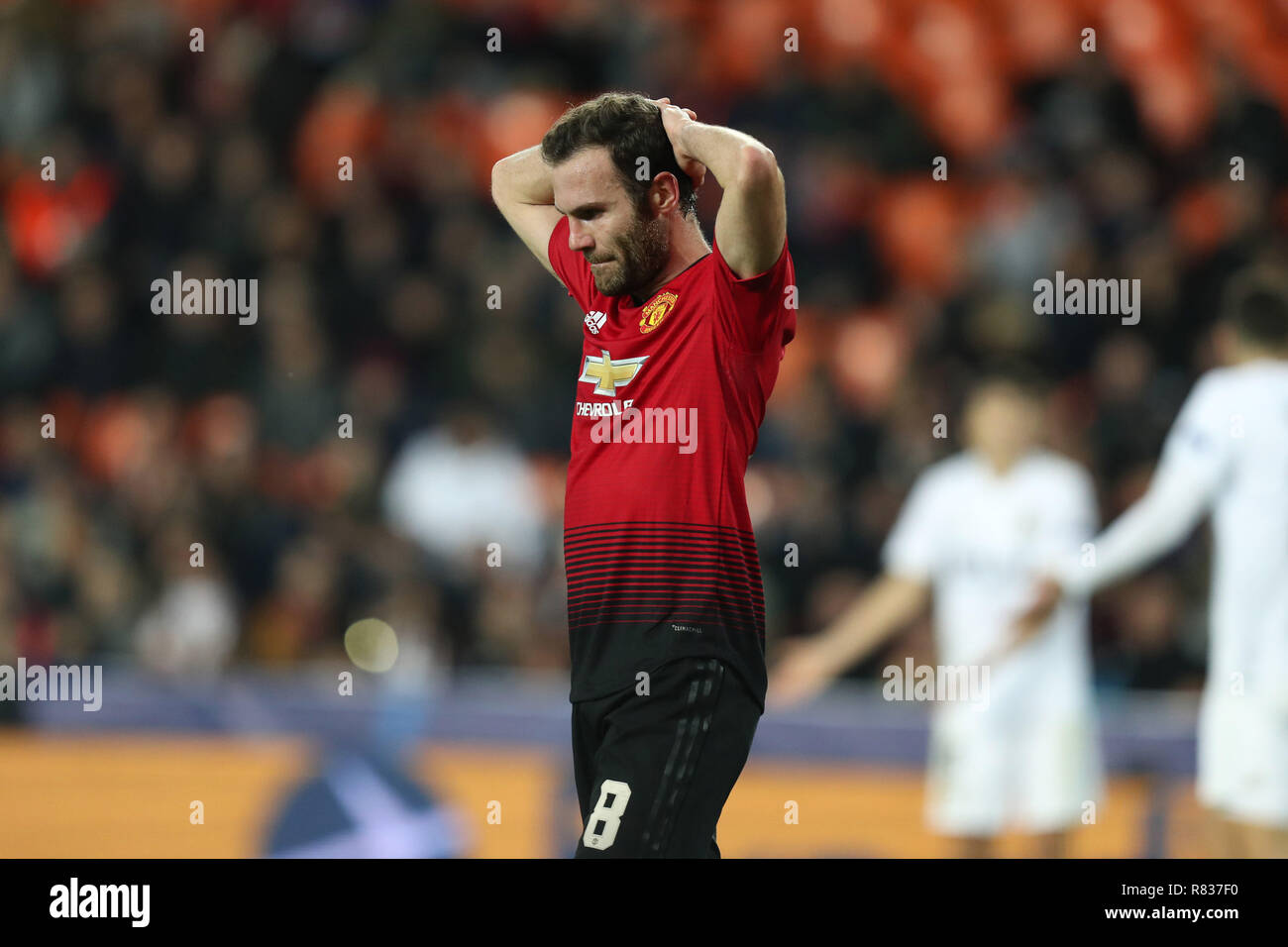 Valencia, Spain. 12th Dec, 2018. December 12, 2018 - Valencia, Spain - Juan Mata of Manchester United looks dejected after defeat during the UEFA Champions League, Group H football match between Valencia CF and Manchester United on December 12, 2018 at Mestalla stadium in Valencia, Spain Credit: Manuel Blondeau/ZUMA Wire/Alamy Live News Stock Photo