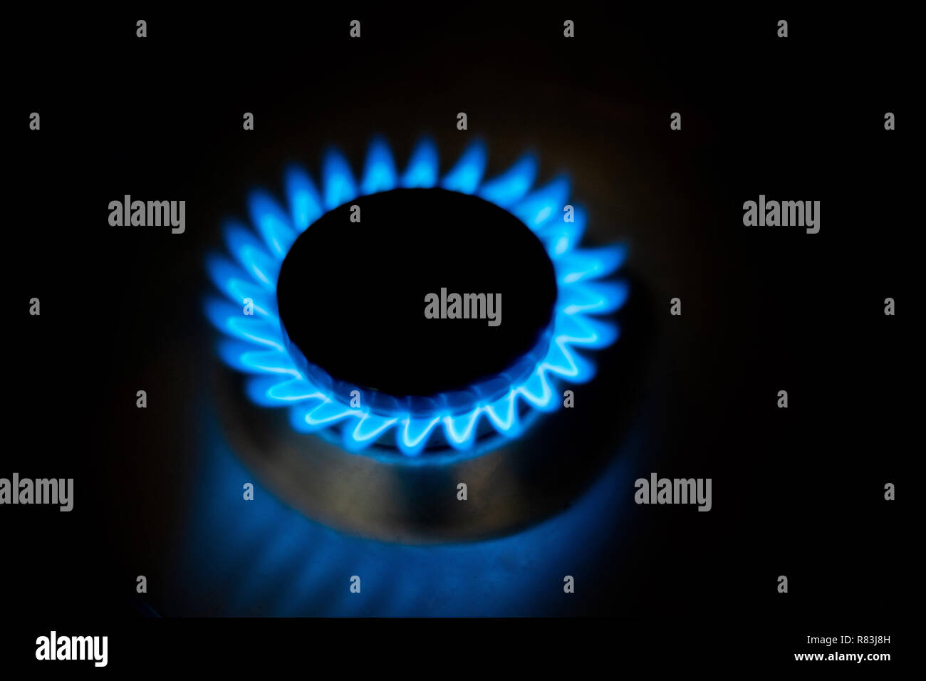 Natural gas flame temperature hires stock photography and images Alamy