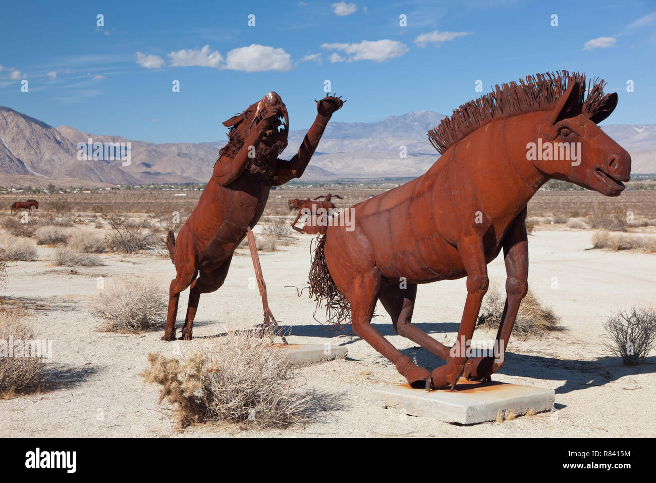 Metal sabretooth hi-res stock photography and images - Alamy