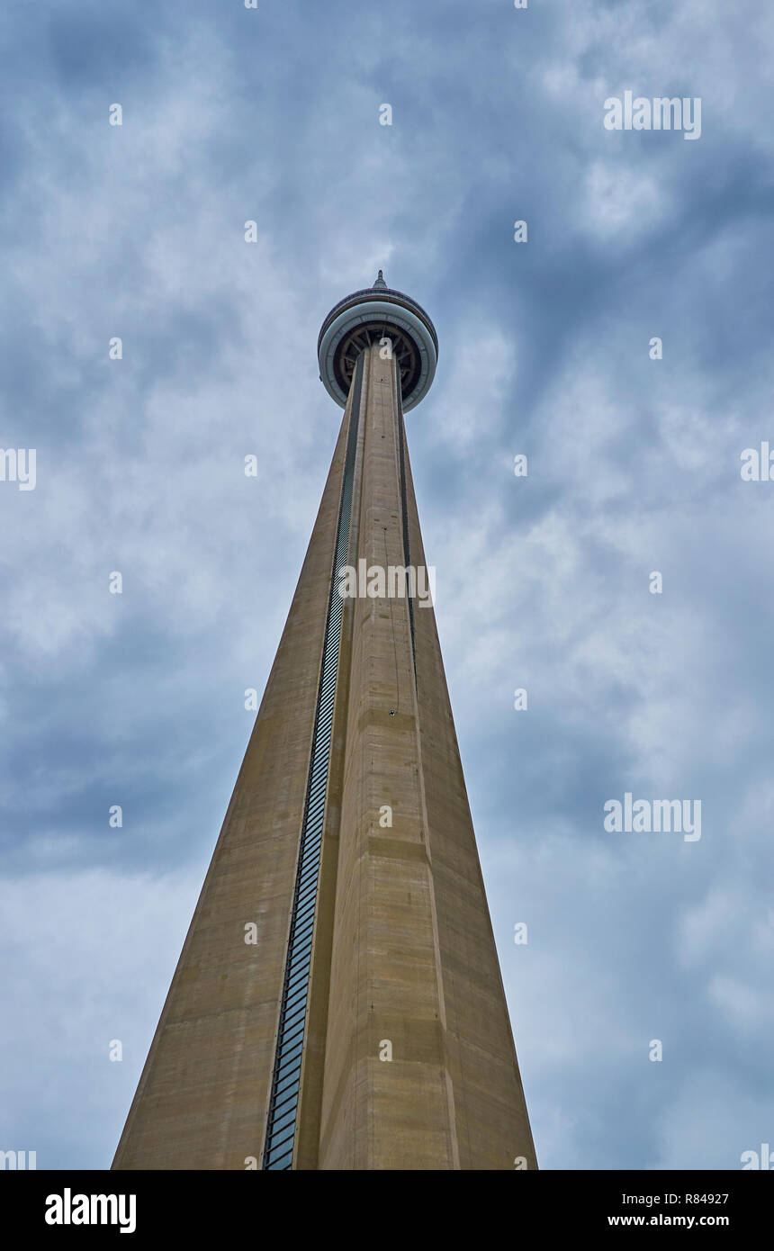 Toronto skyline 2016 hi-res stock photography and images - Alamy