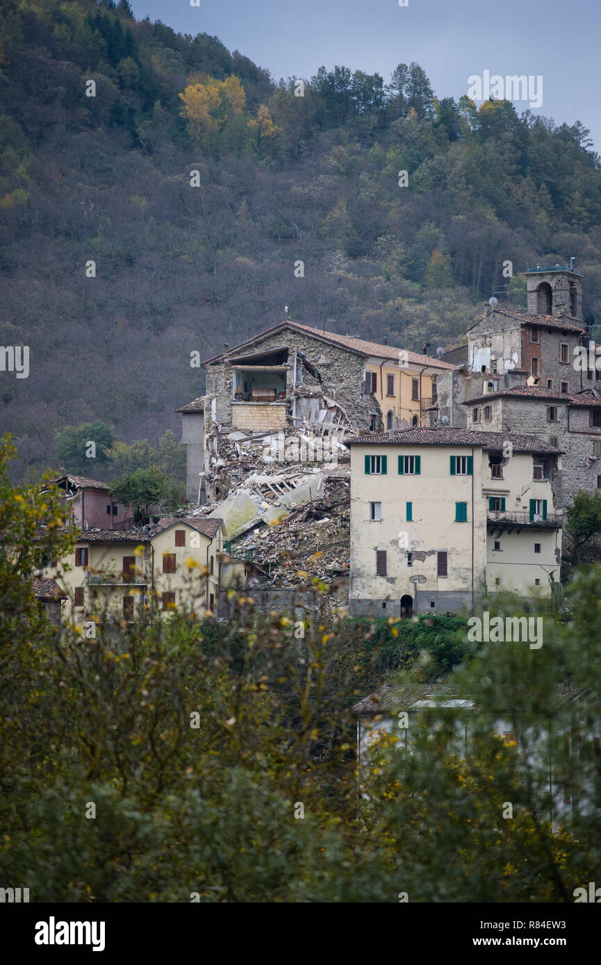 Broken road after earthquake hi-res stock photography and images - Alamy