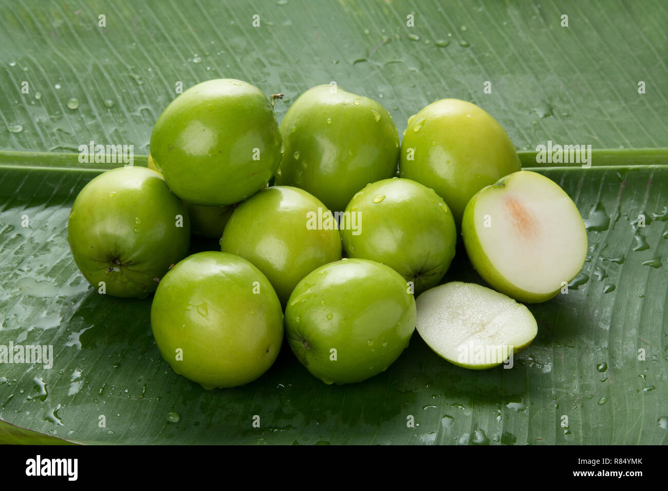 Green Berry Fruit Green Berry Fruit