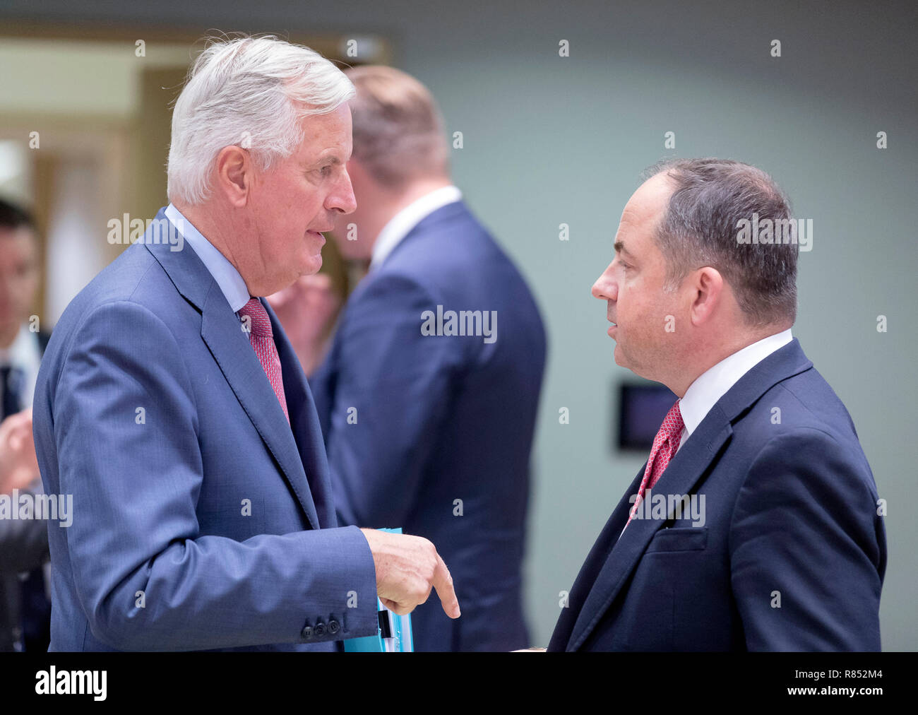 Belgium, Brussels, on 2018/09/18: Michel Barnier, EU's chief negotiator for Brexit, and Konrad Szymanski,  Polish Minister for European Affairs, atten Stock Photo