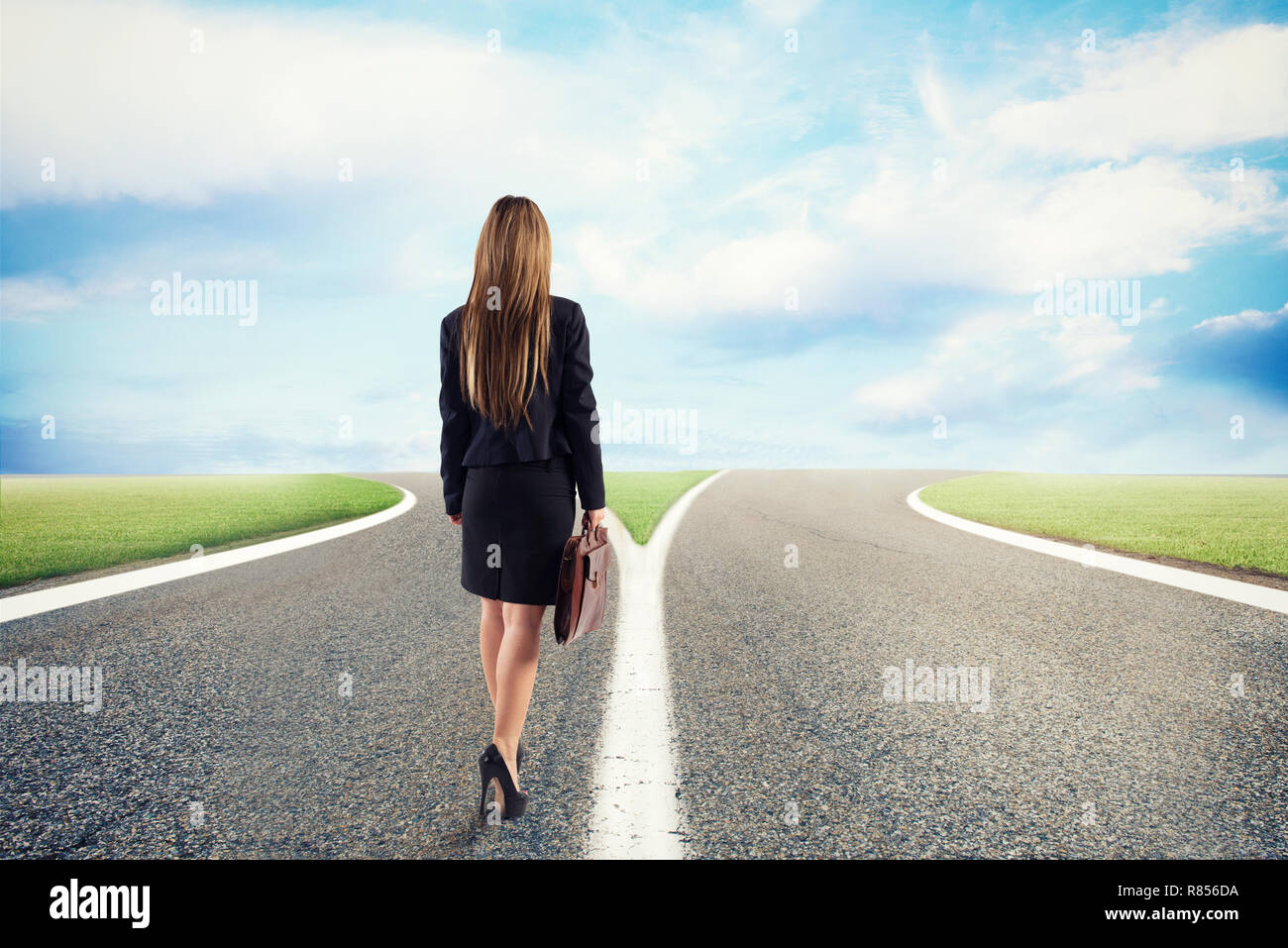 Choices of a businesswoman at a crossroads. Concept of decision Stock Photo