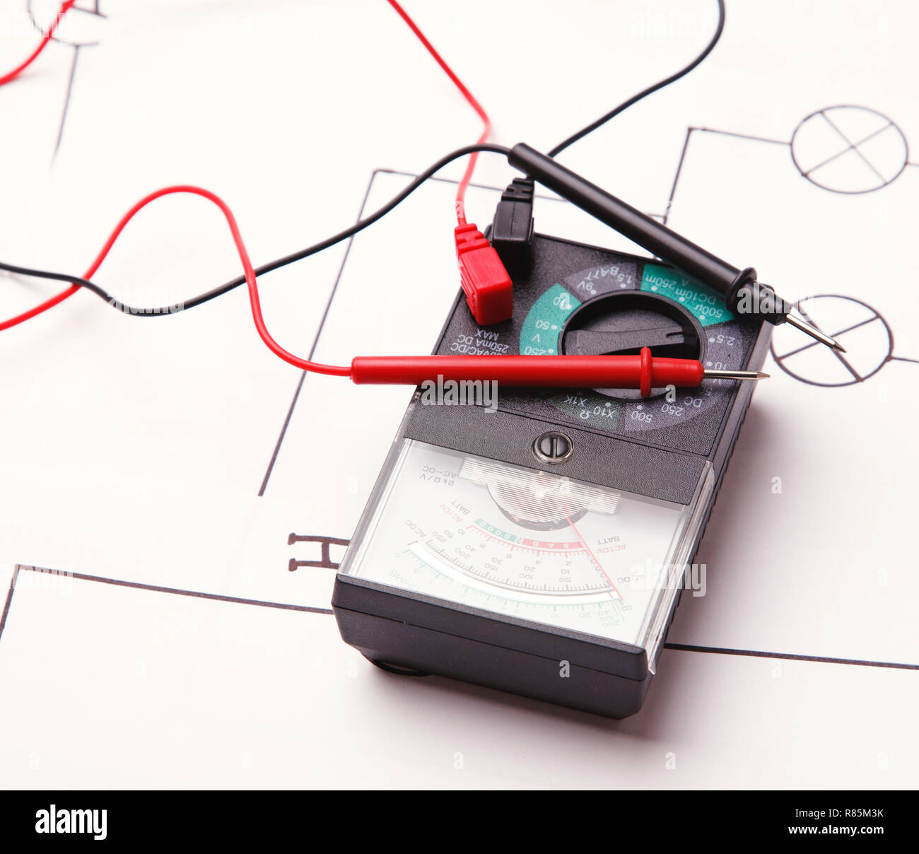 Current probe hi-res stock photography and images - Alamy