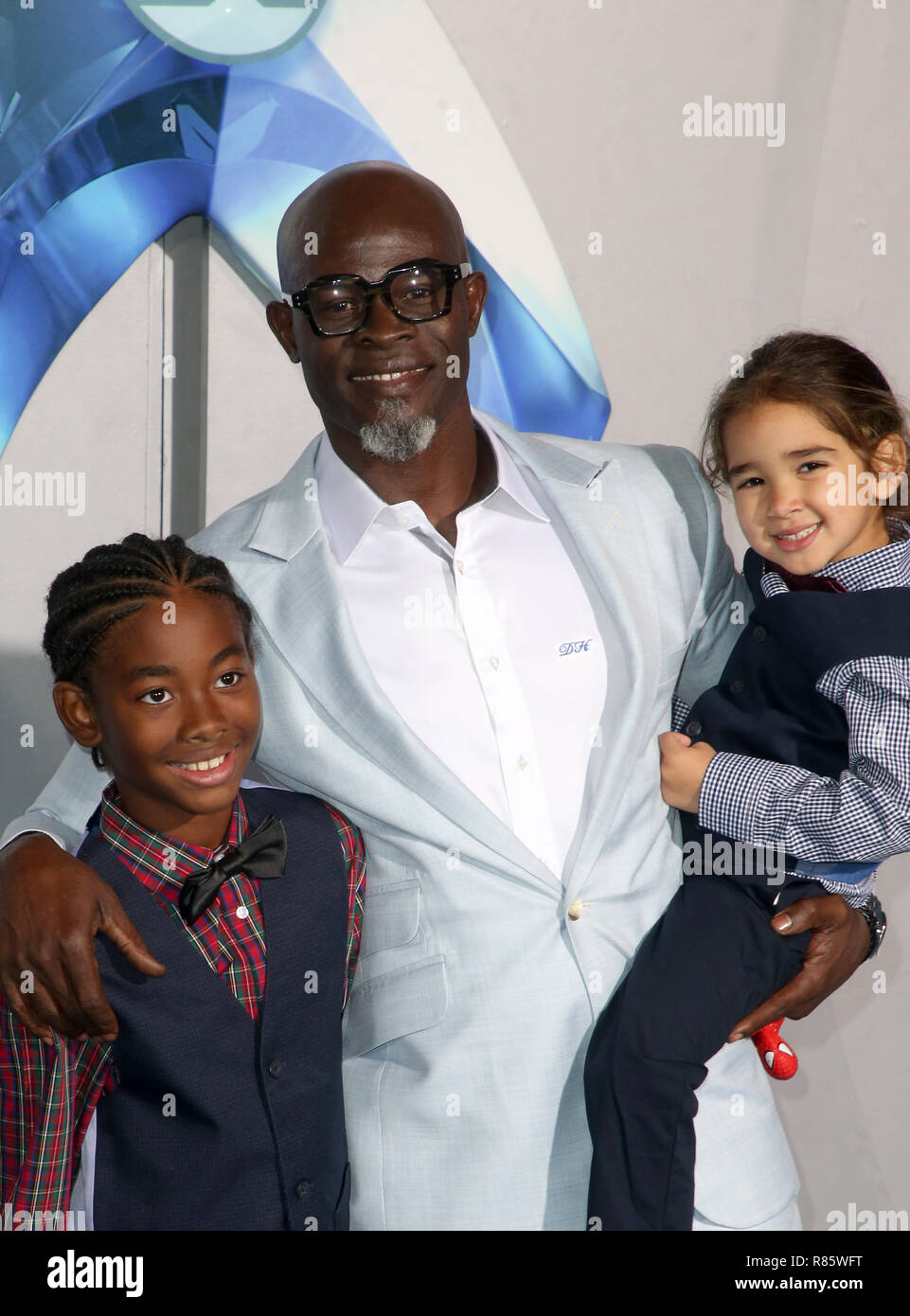 Kenzo lee hounsou hi-res stock photography and images - Alamy