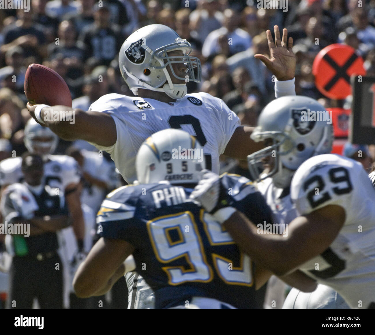 San Diego Chargers Defensive End Stock Photos San Diego Chargers